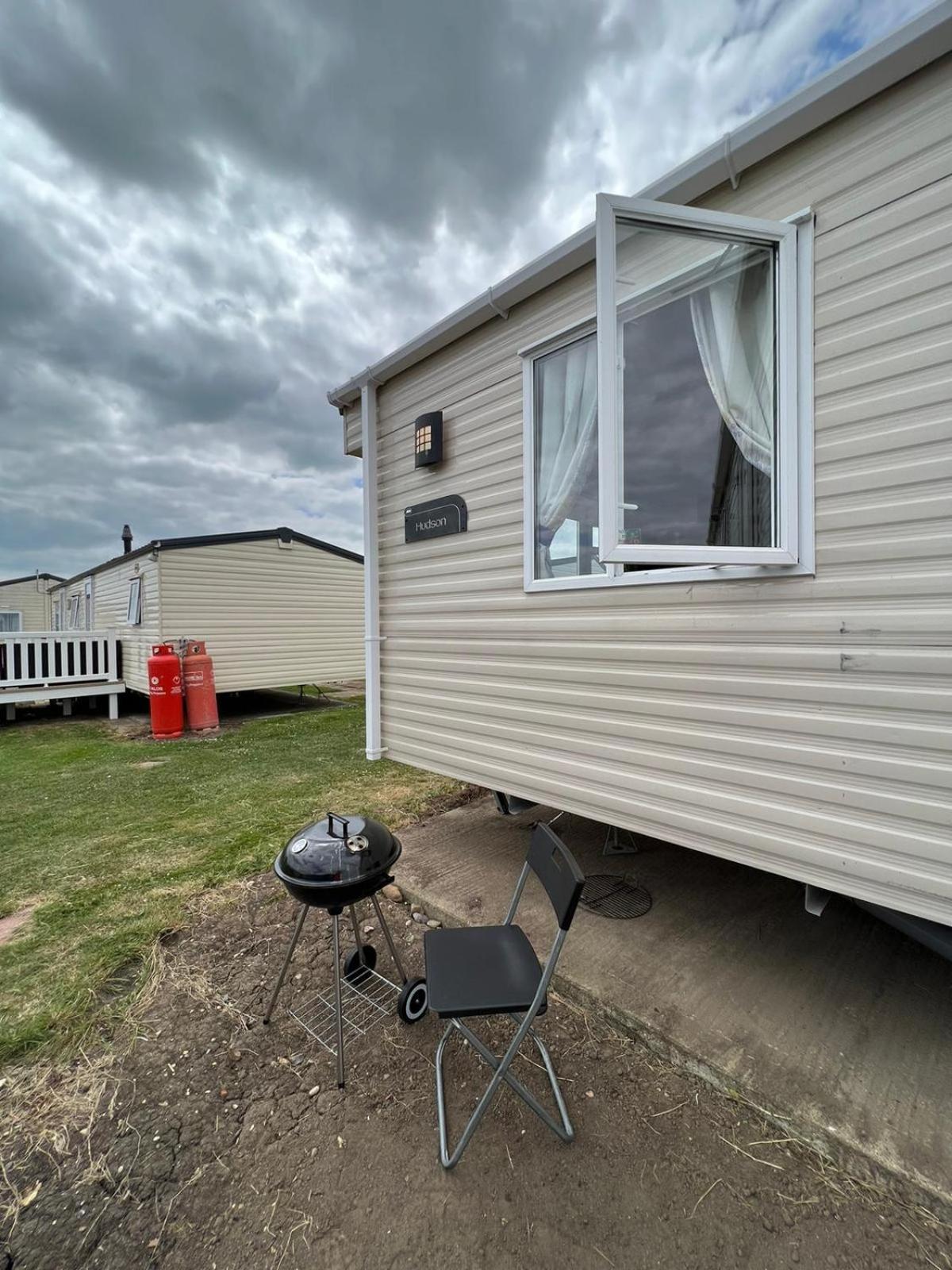 Luxurious Three Bedroom Caravan Jaywick Sands Kültér fotó